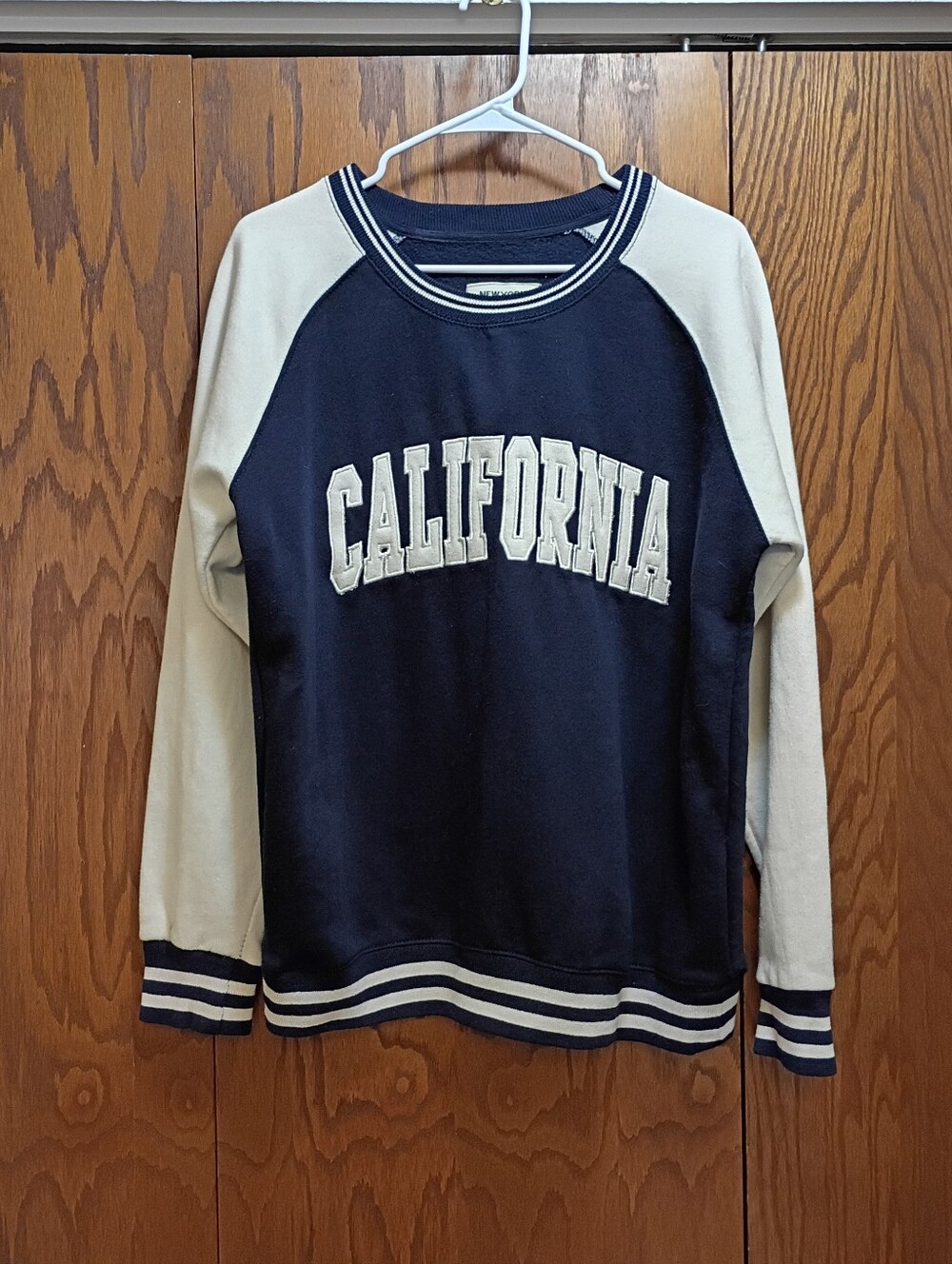 Men's Navy and Cream 'California' Crewneck Sweatshirt